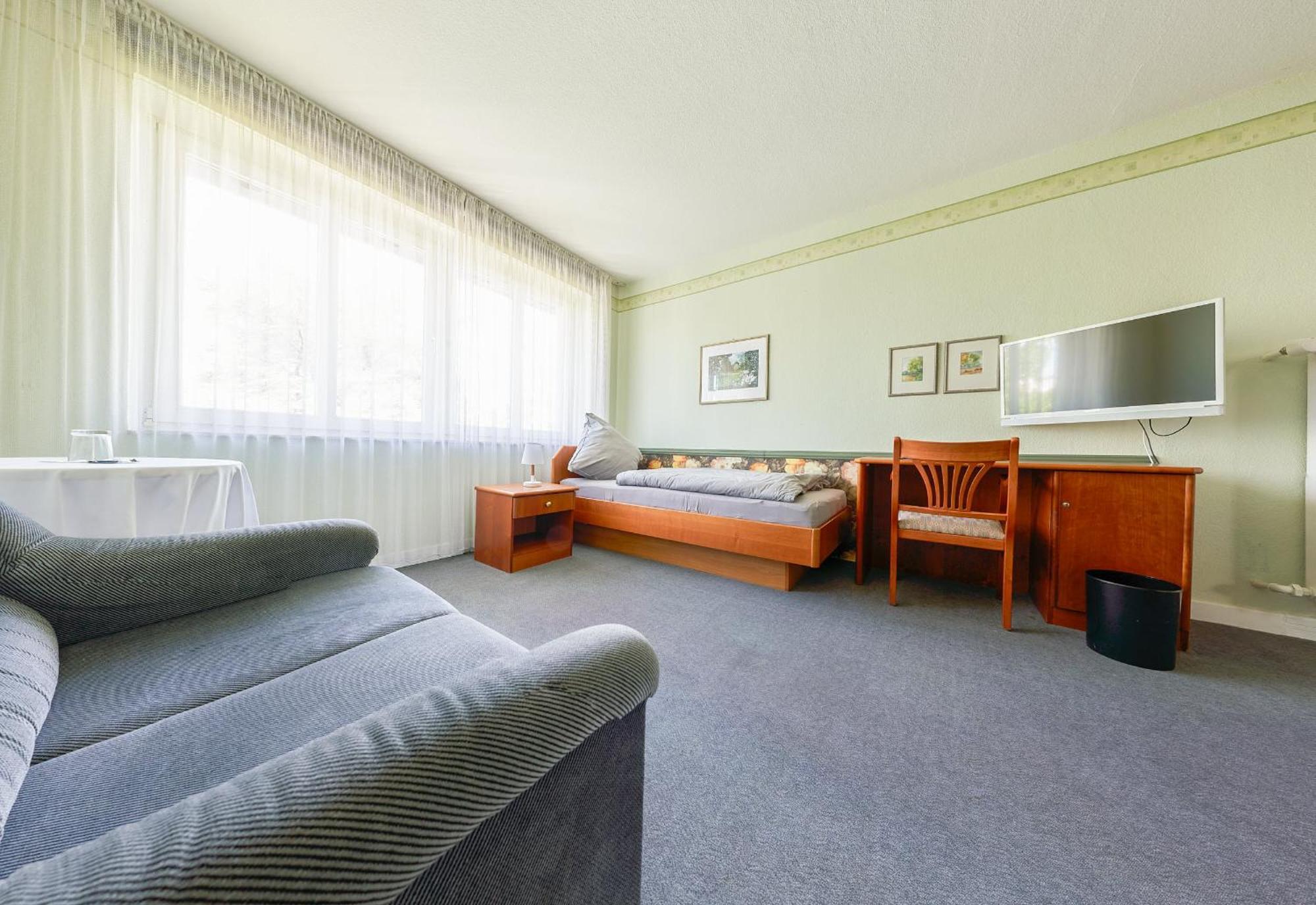 Pension Am Sueltebrunnen Bad Oeynhausen Exterior photo